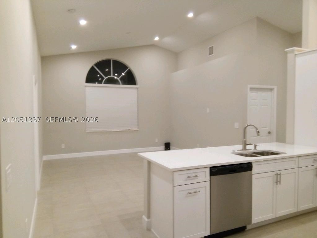 BOCA LANDINGS NORTH - Residential Lease