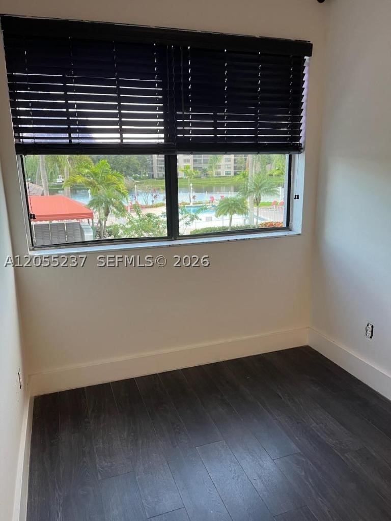 PEMBROKE LAKES SECTION EI - Residential