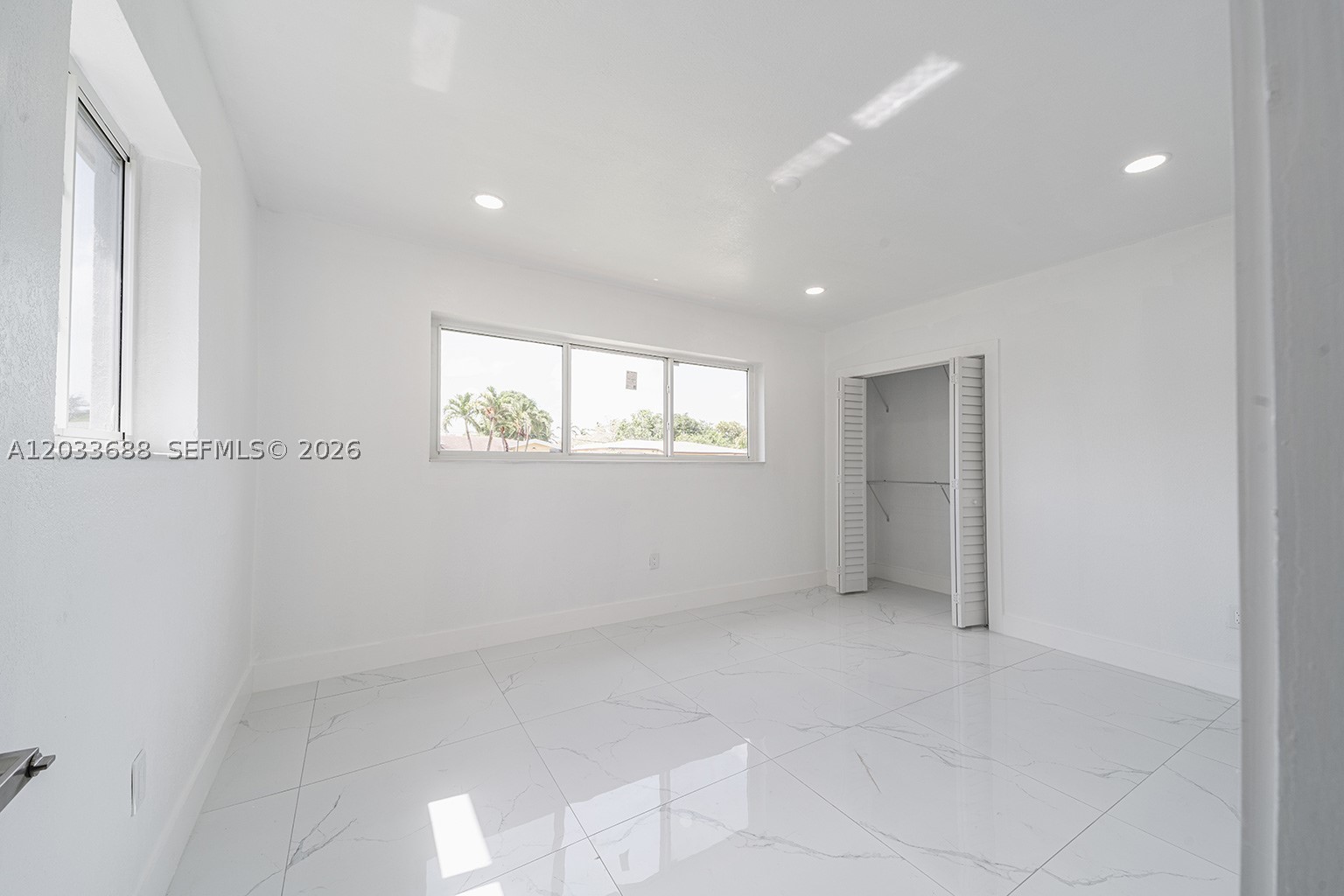 MIRAMAR SEC 11 - Residential