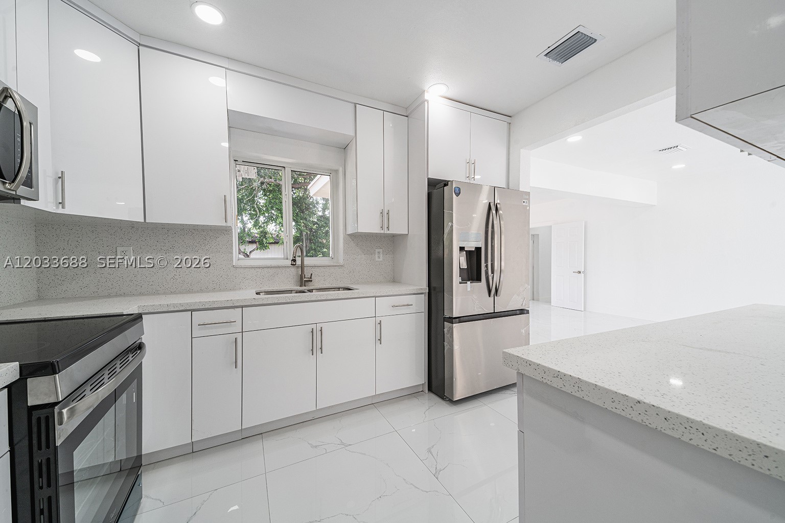 MIRAMAR SEC 11 - Residential