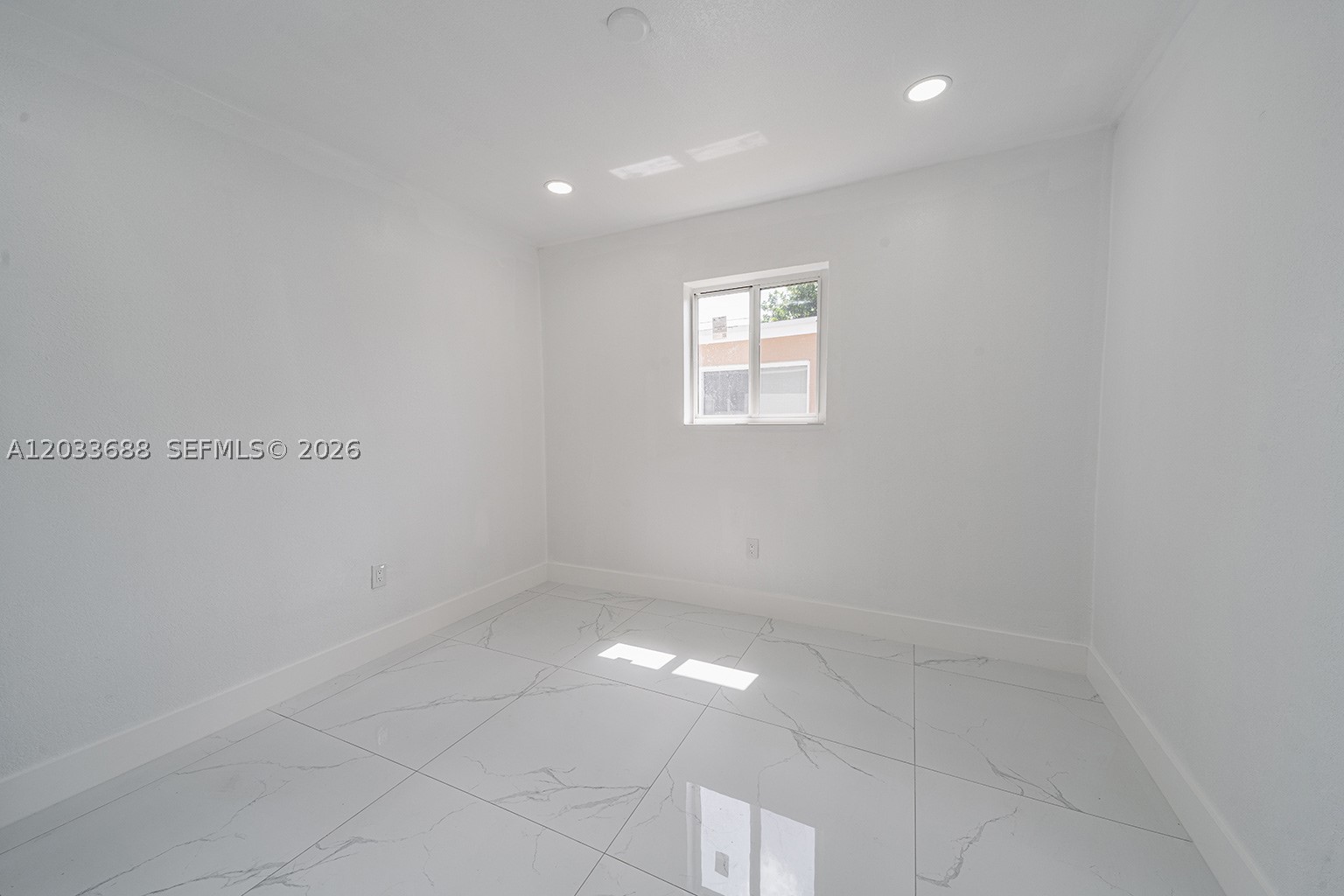 MIRAMAR SEC 11 - Residential