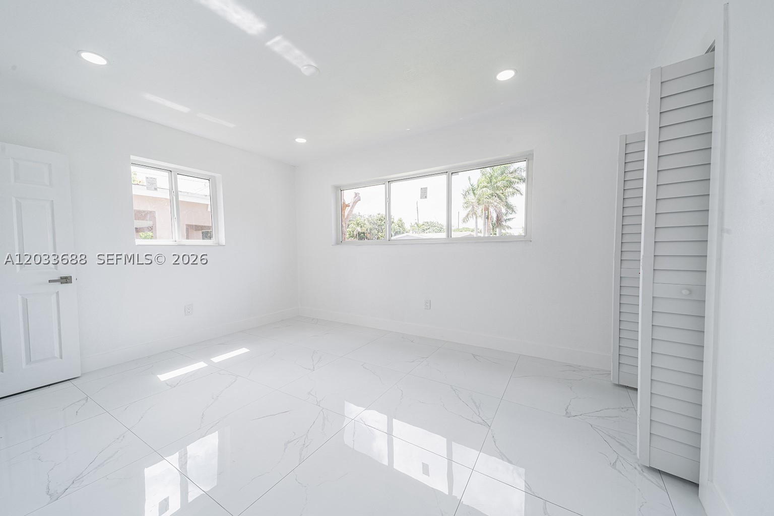 MIRAMAR SEC 11 - Residential