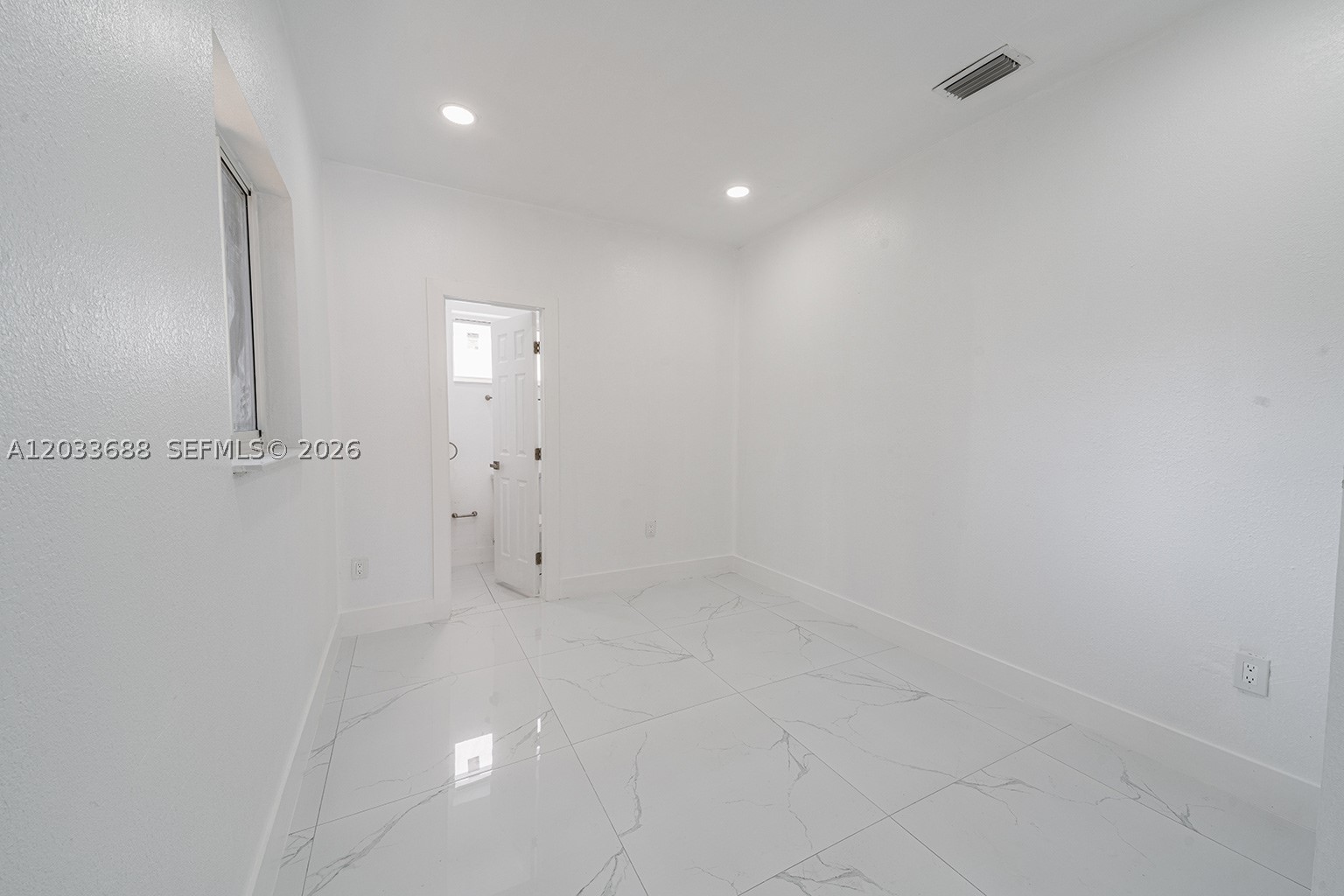 MIRAMAR SEC 11 - Residential