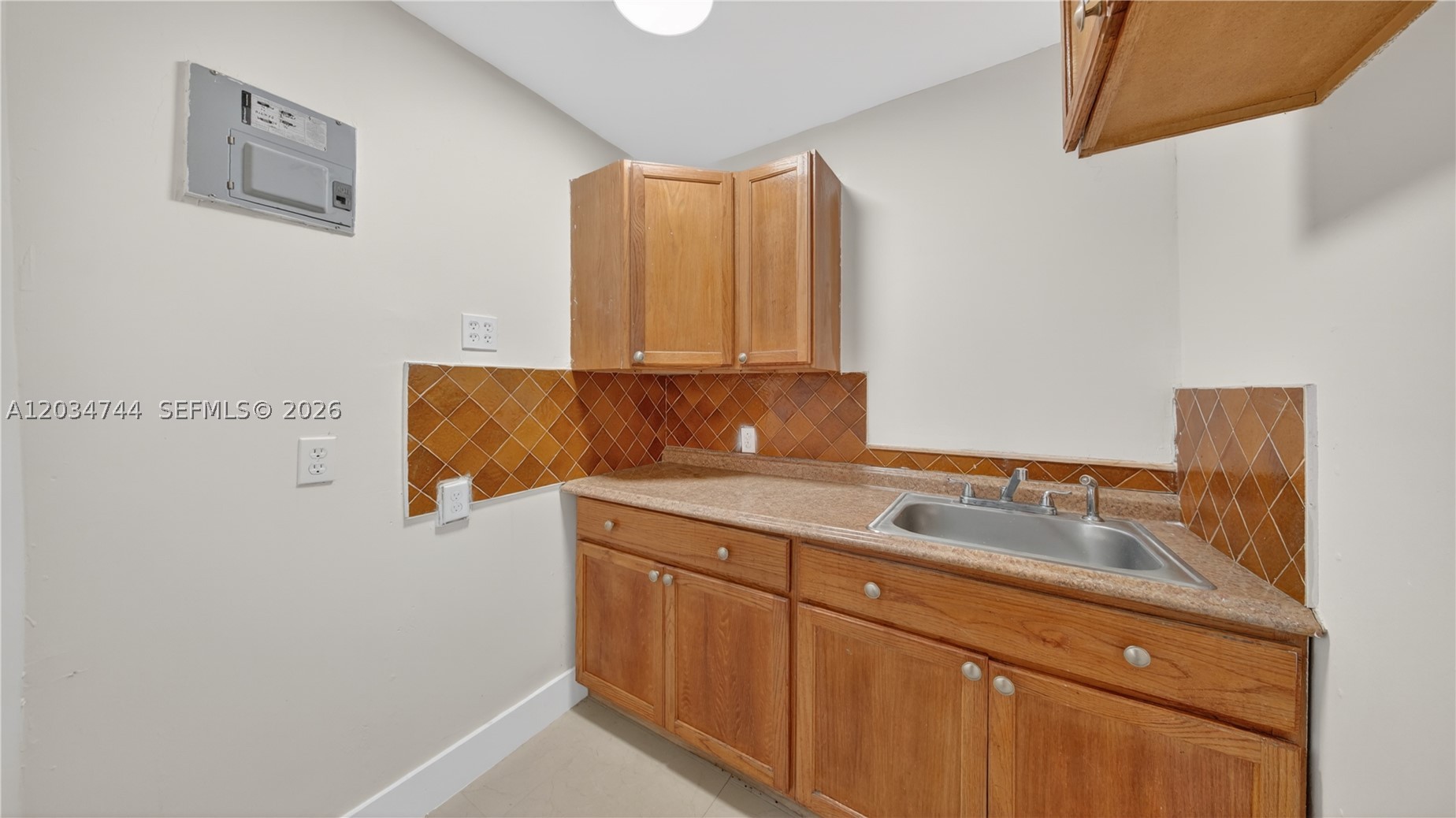 GREENVILLE MANOR - Residential