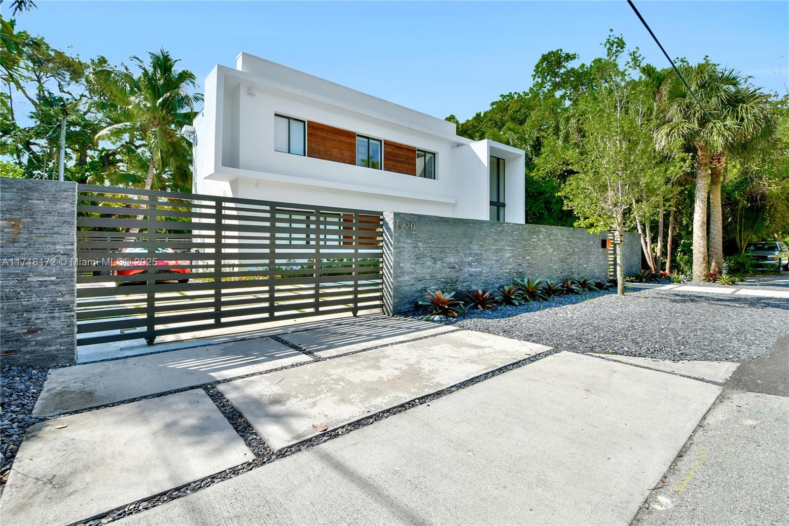 BISCAYNE PARK TERR - Residential