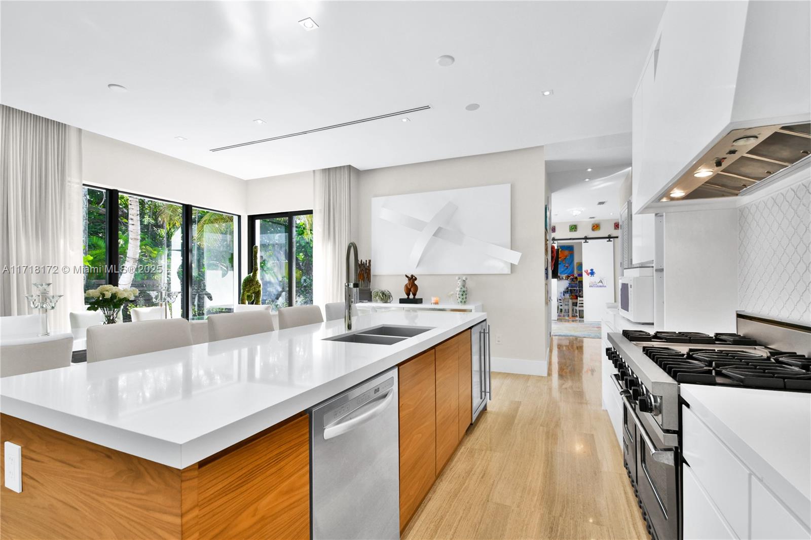 BISCAYNE PARK TERR - Residential