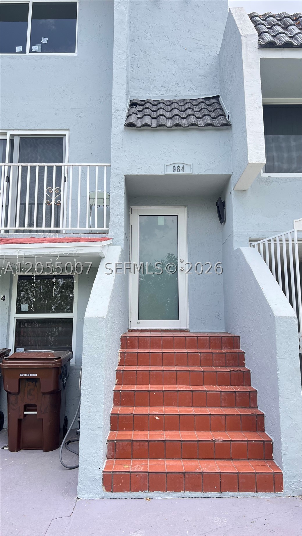 MANGO HILL CONDO XIX PH I - Residential Lease