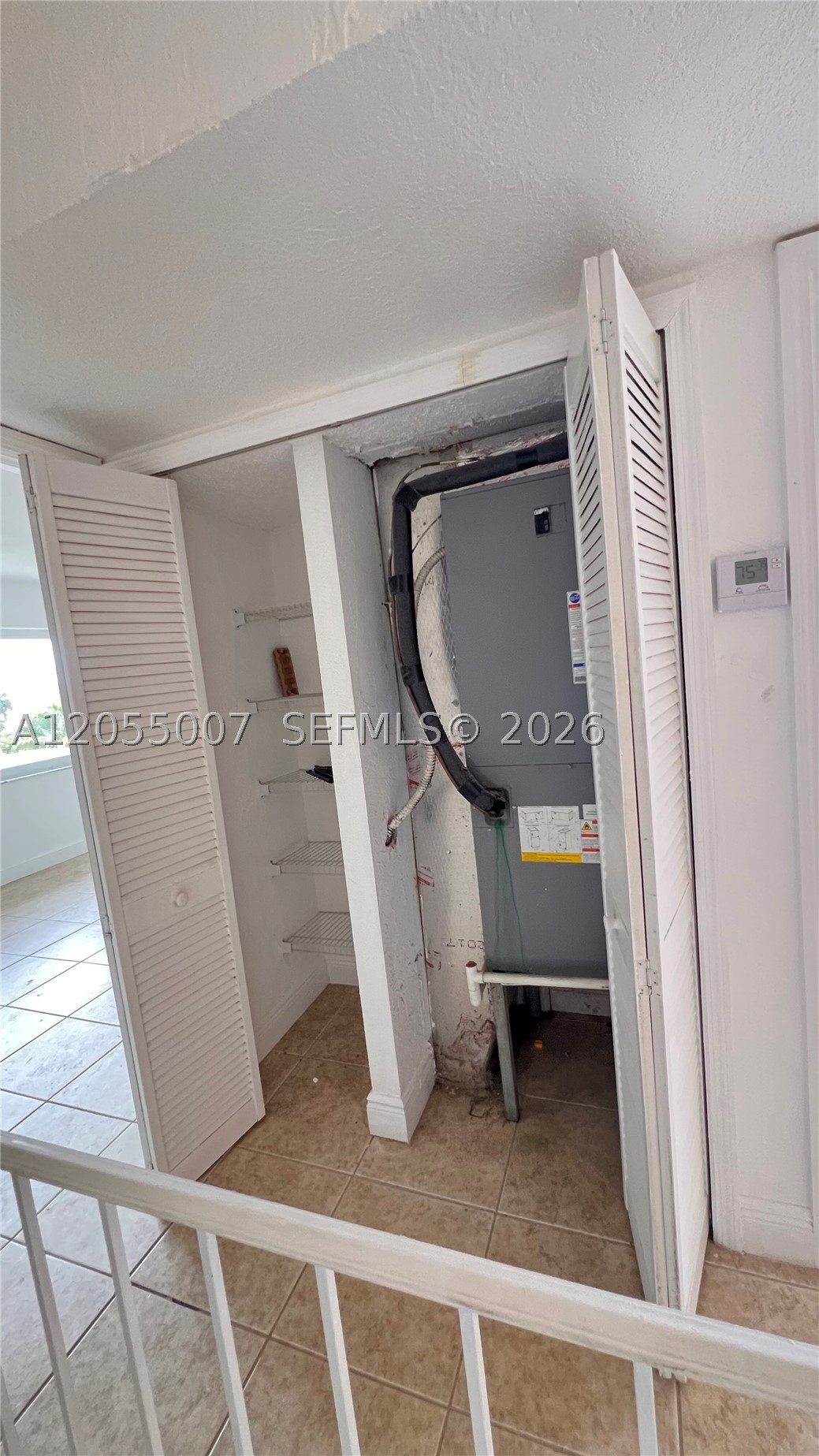 MANGO HILL CONDO XIX PH I - Residential Lease