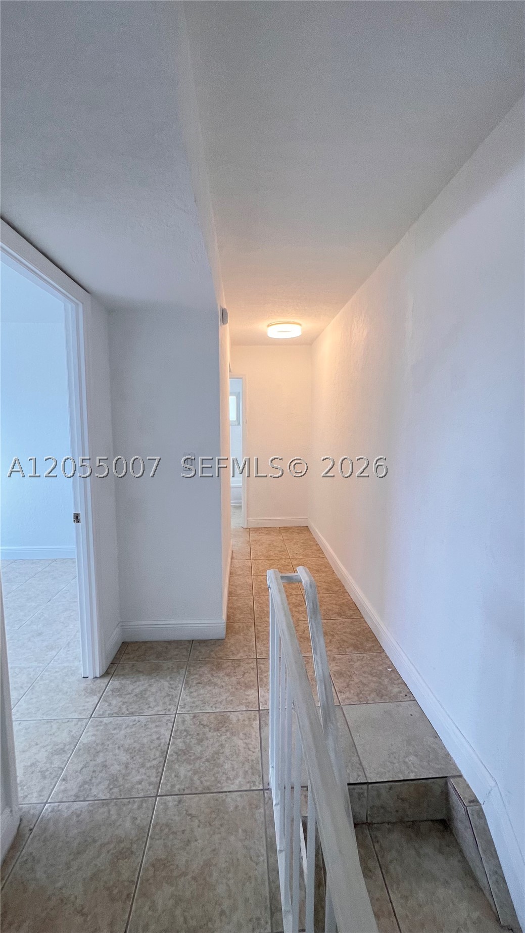 MANGO HILL CONDO XIX PH I - Residential Lease