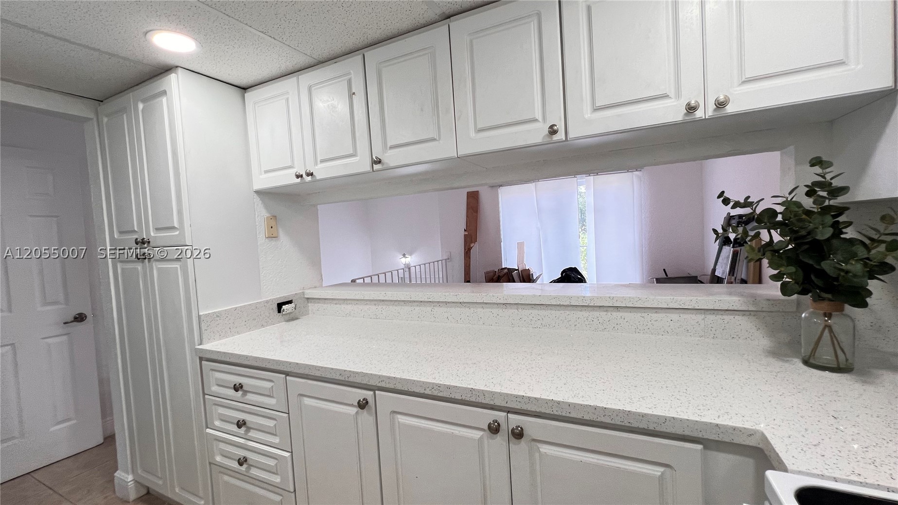 MANGO HILL CONDO XIX PH I - Residential Lease