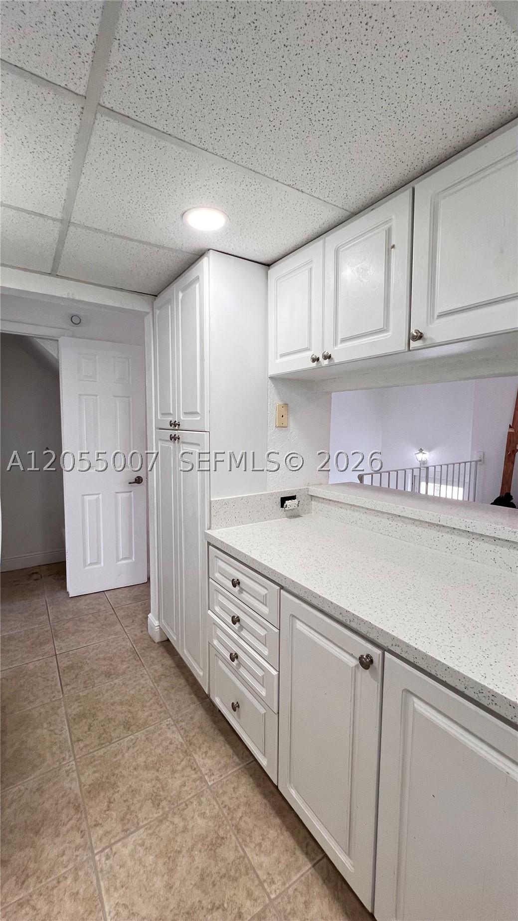 MANGO HILL CONDO XIX PH I - Residential Lease