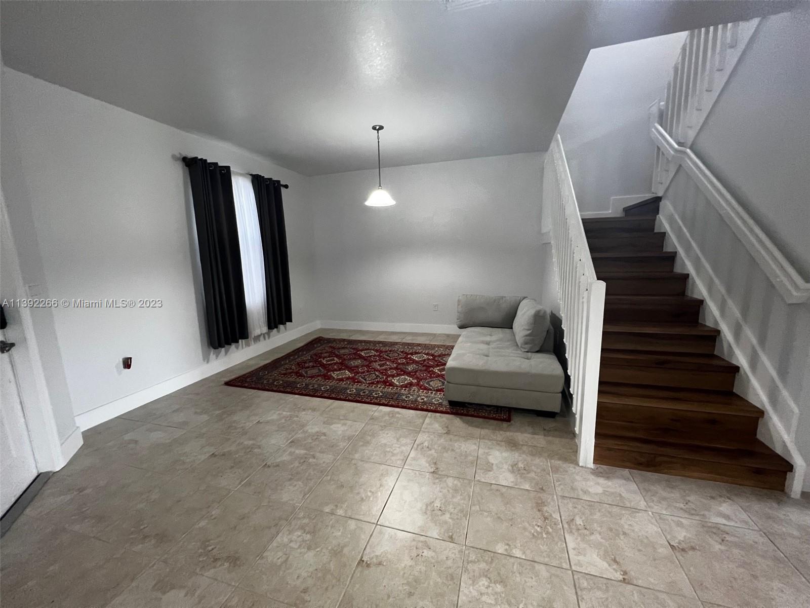MARTINIQUE AT OASIS REPLA - Residential Lease