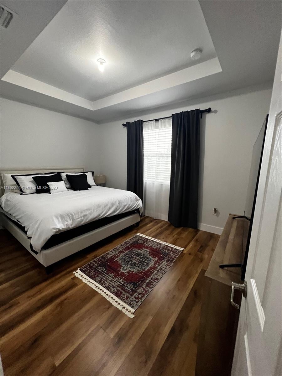 MARTINIQUE AT OASIS REPLA - Residential Lease