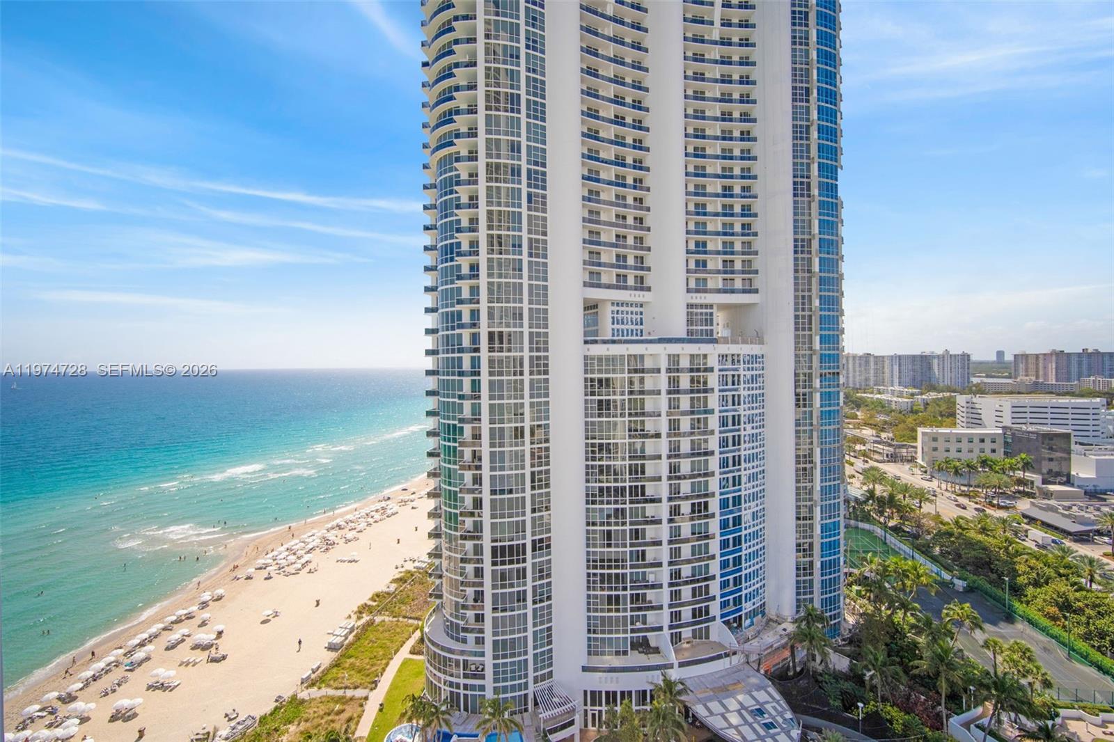 TRUMP ROYALE CONDO - Residential