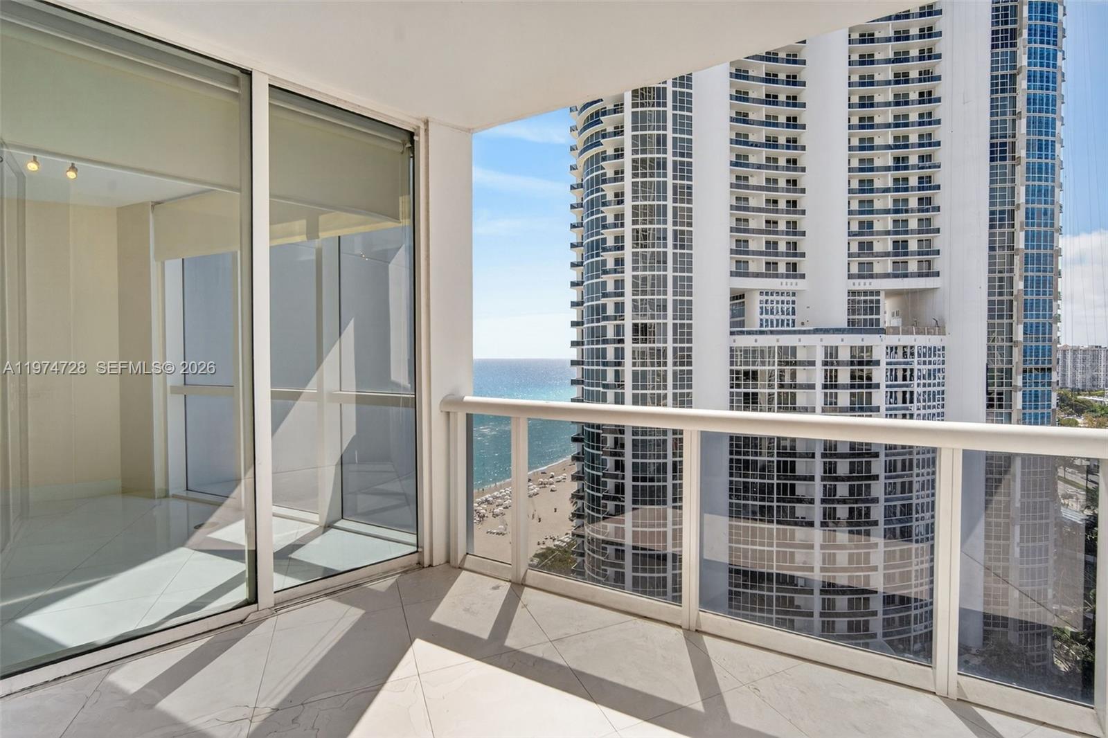 TRUMP ROYALE CONDO - Residential