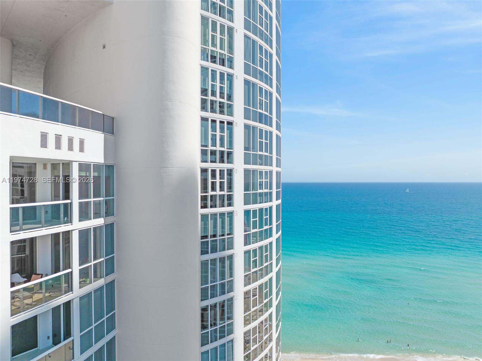 TRUMP ROYALE CONDO - Residential