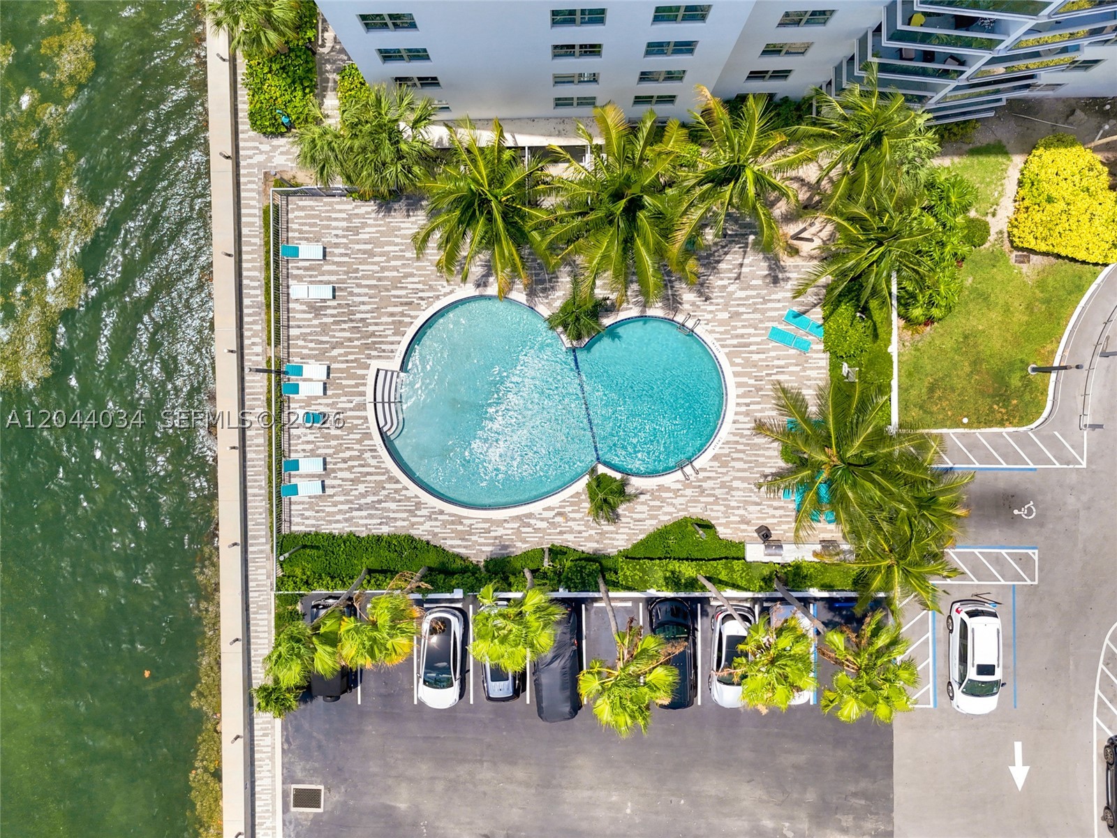 TREASURES ON THE BAY II C - Residential