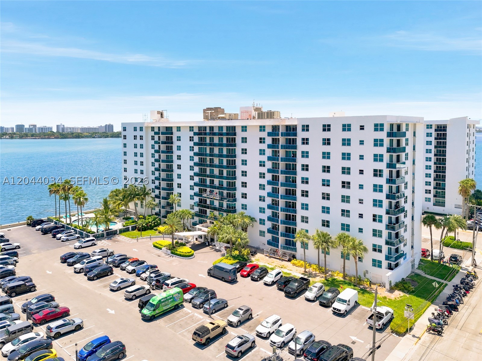 TREASURES ON THE BAY II C - Residential
