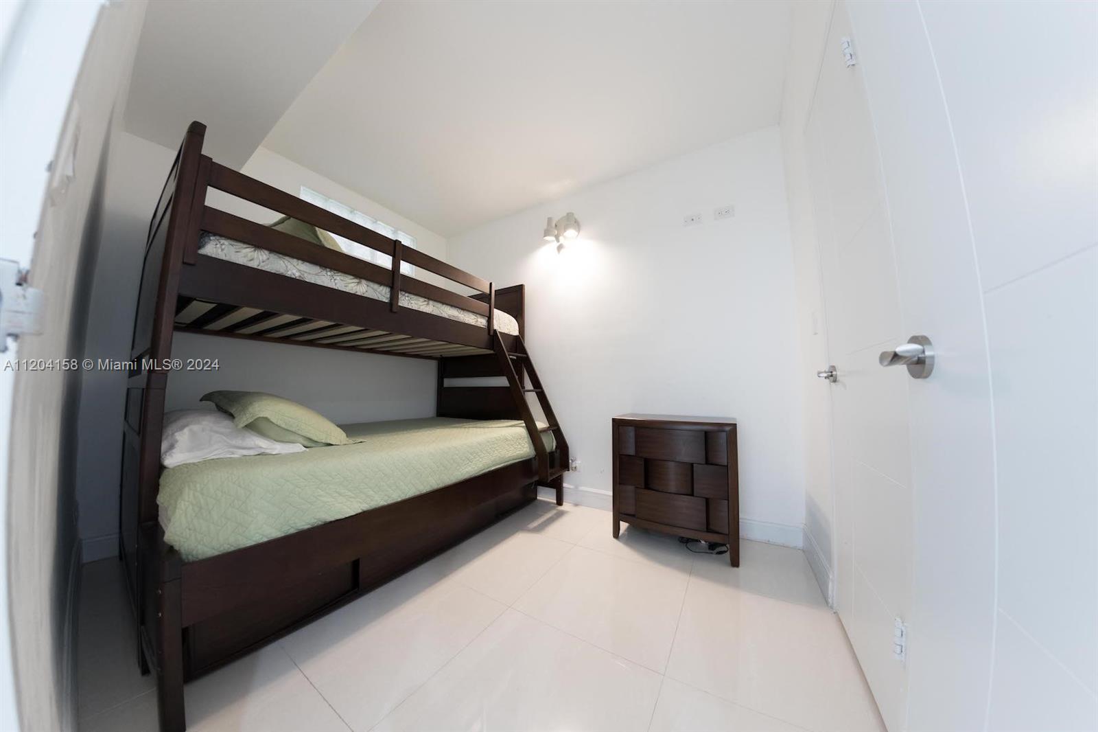 THE PAVILION CONDO - Residential Lease