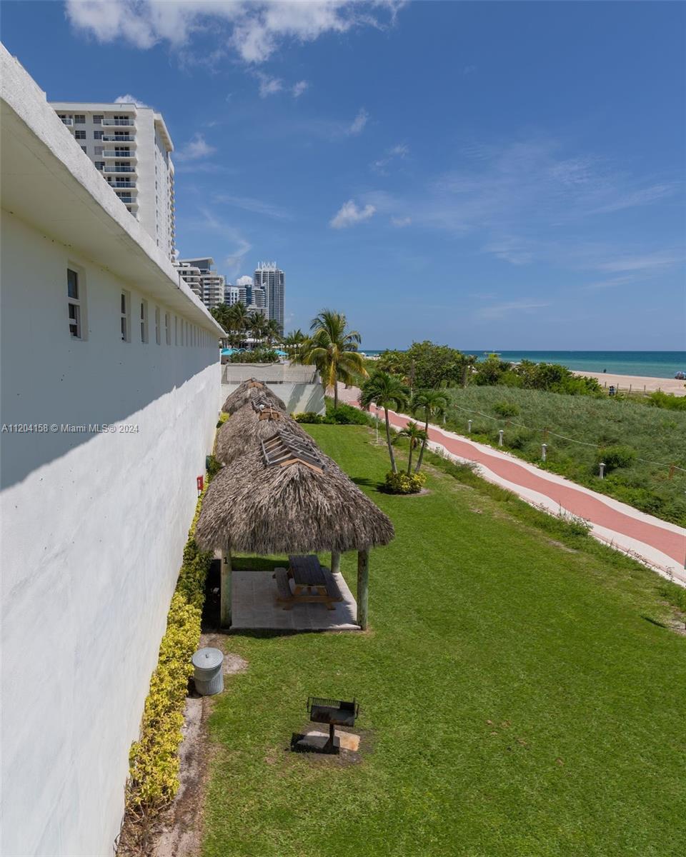 THE PAVILION CONDO - Residential Lease