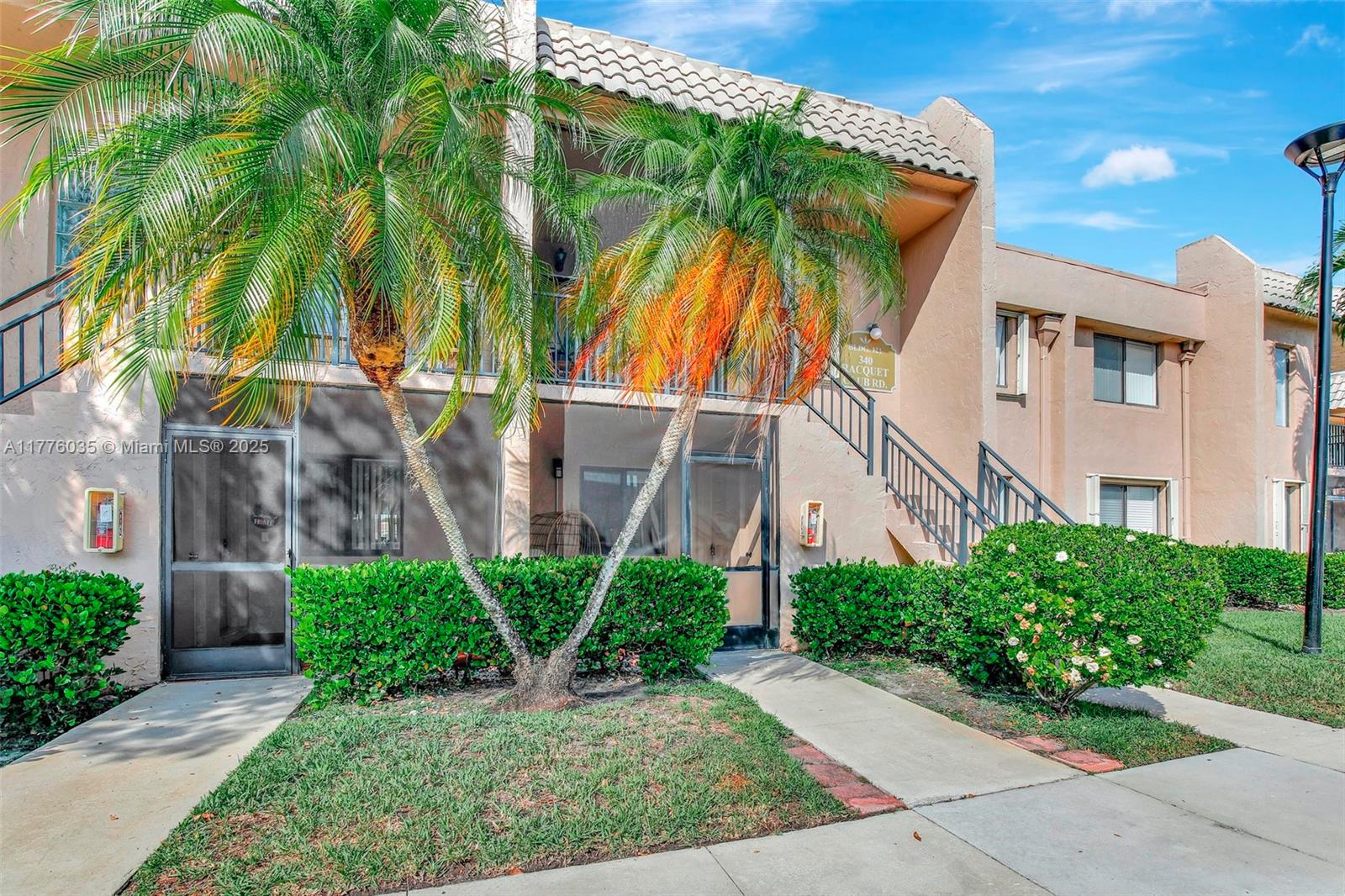 GARDENS AT BONAVENTURE 11 - Residential Lease