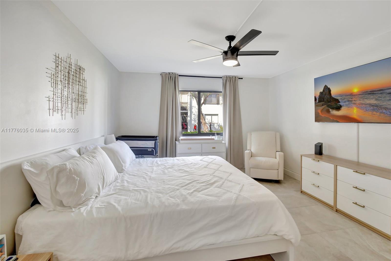 GARDENS AT BONAVENTURE 11 - Residential Lease