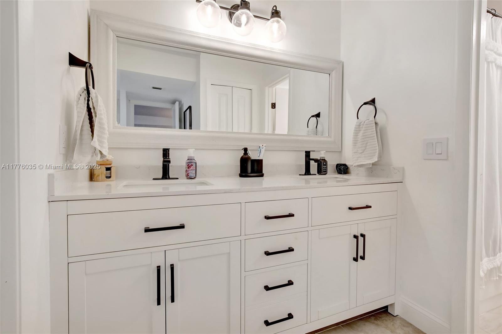 GARDENS AT BONAVENTURE 11 - Residential Lease