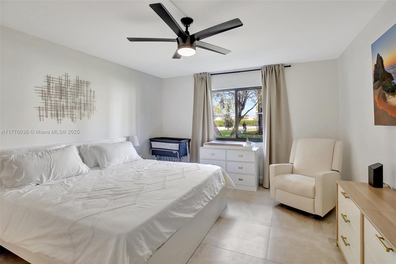 GARDENS AT BONAVENTURE 11 - Residential Lease