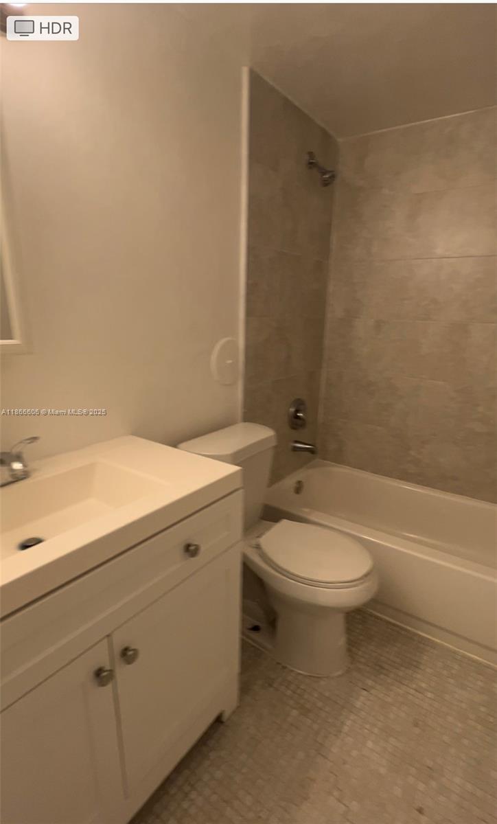 MONTECARLO CONDO - Residential