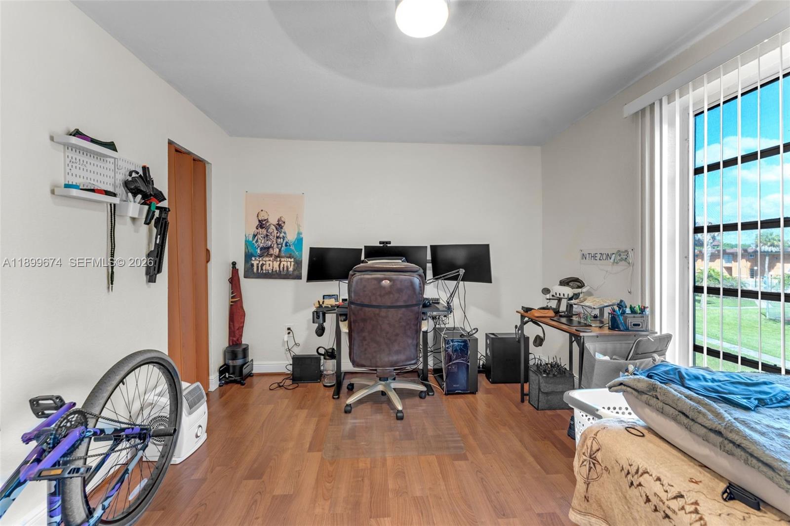 SUNSET PALMS EAST CONDO - Residential