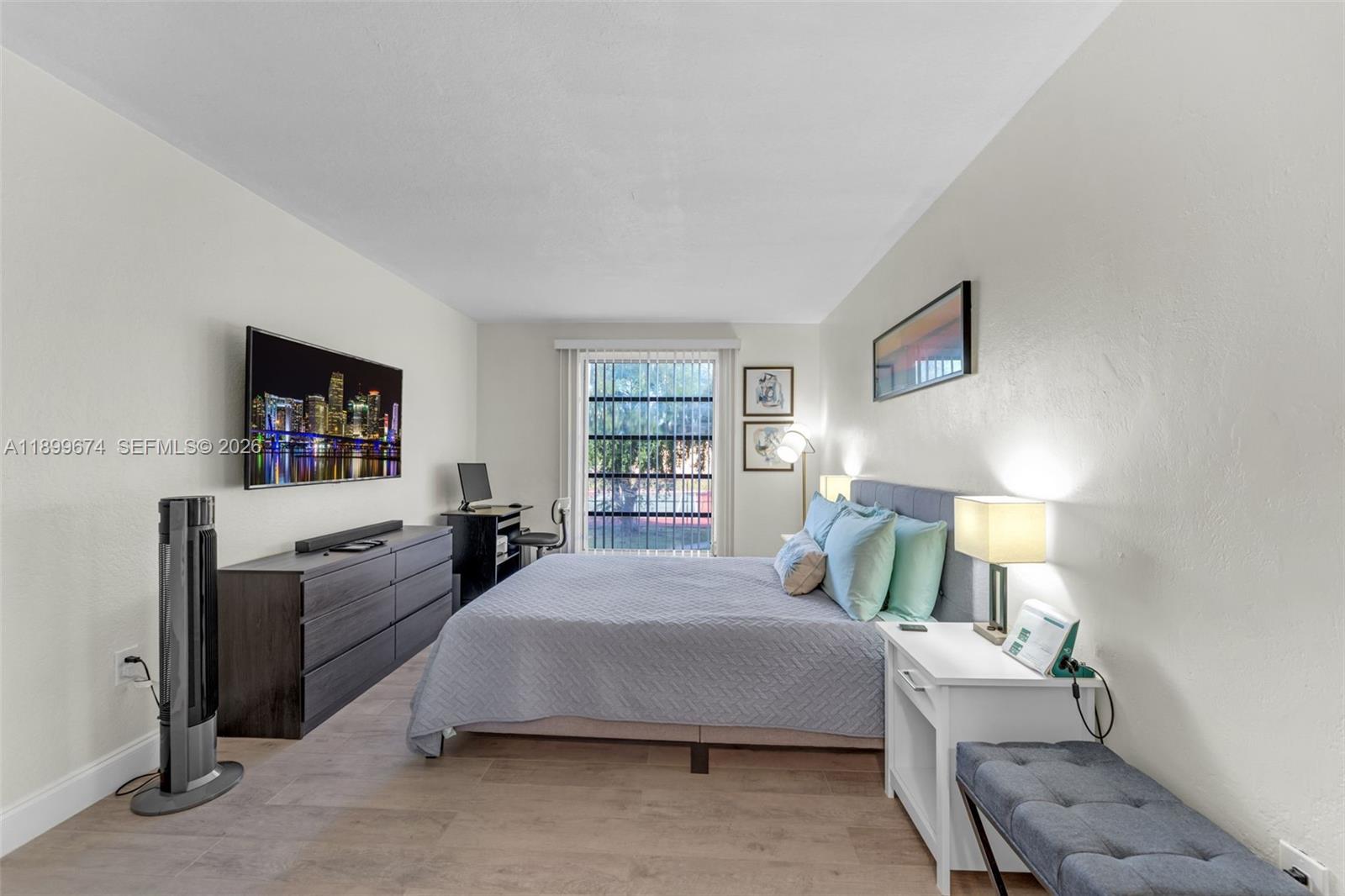 SUNSET PALMS EAST CONDO - Residential