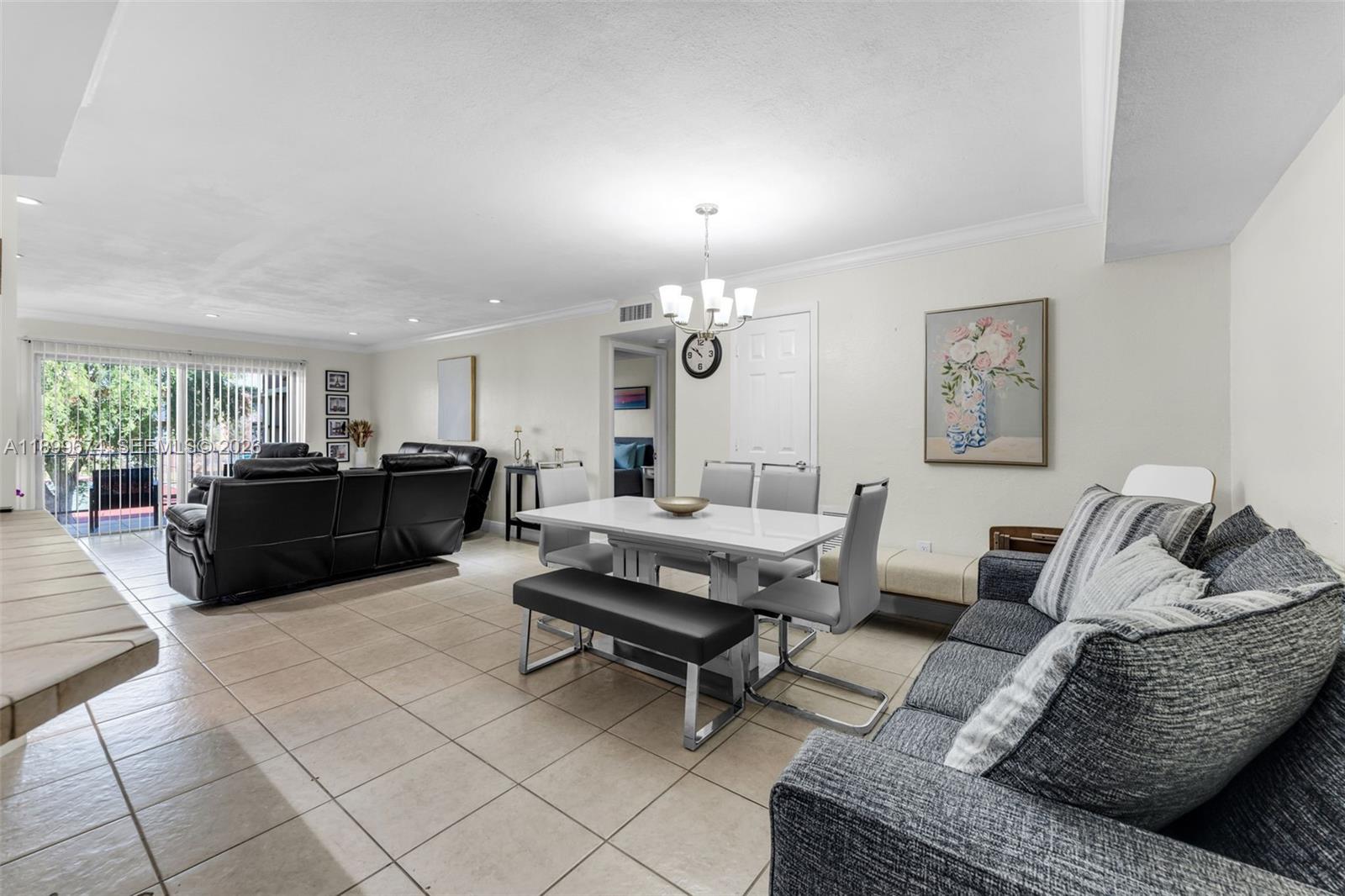 SUNSET PALMS EAST CONDO - Residential