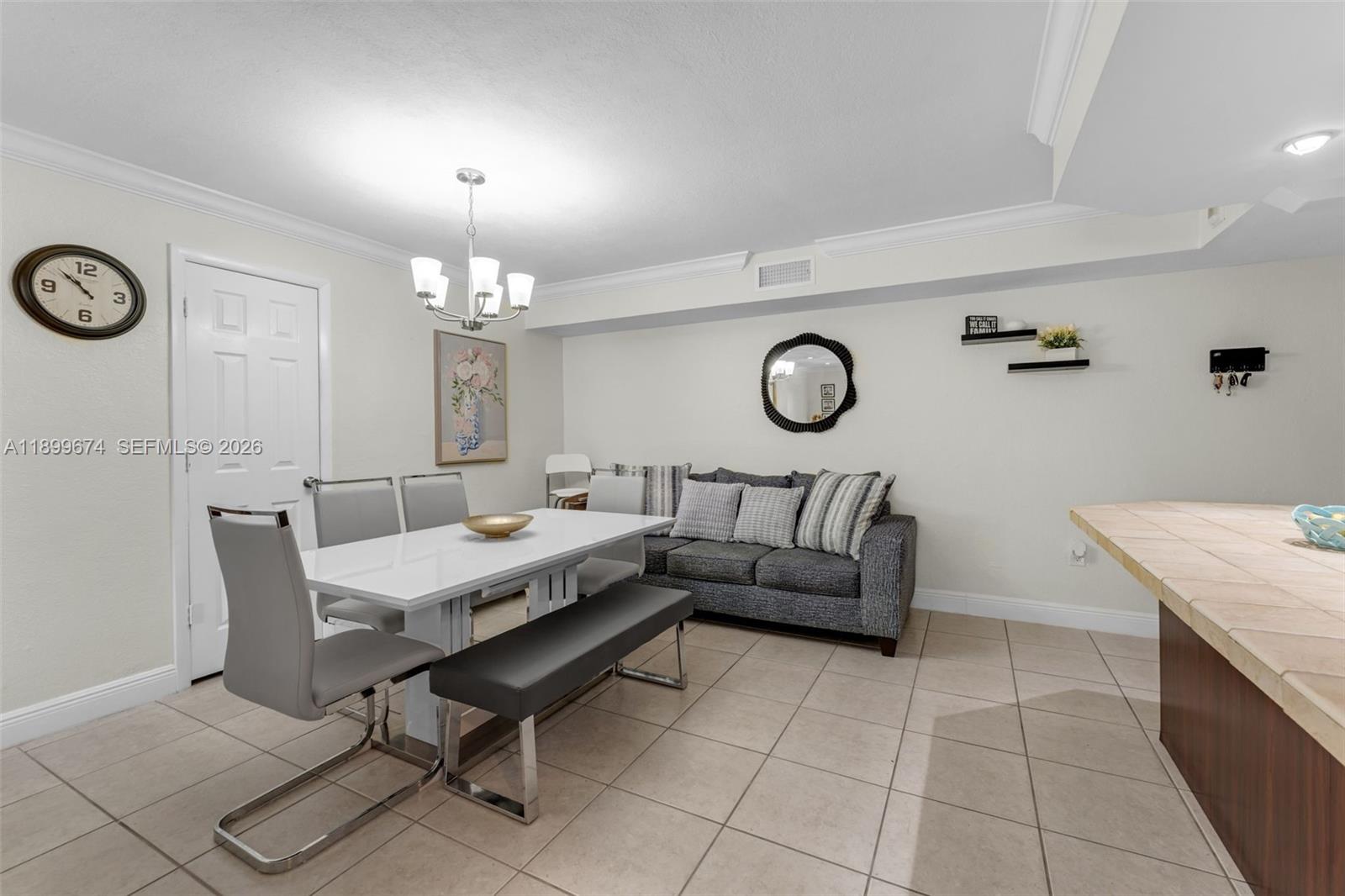SUNSET PALMS EAST CONDO - Residential