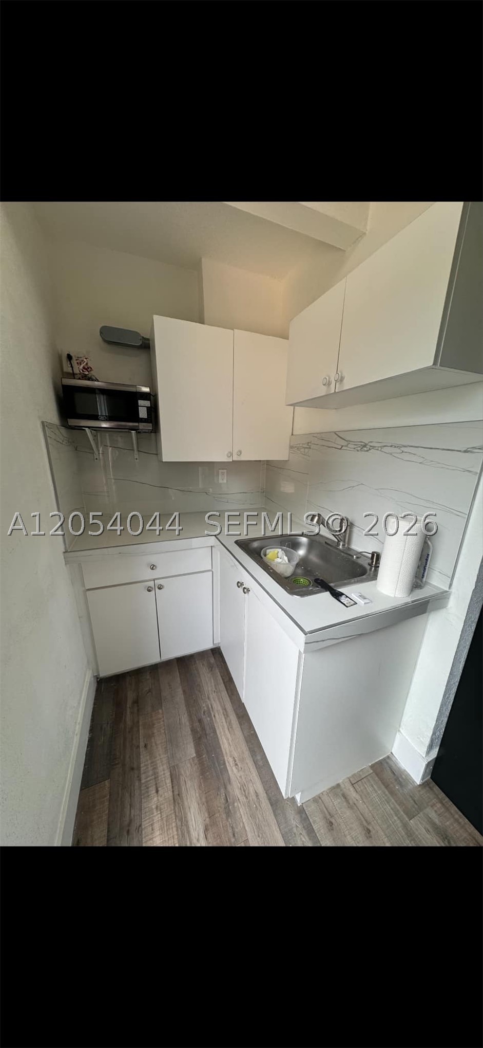 SOUTHERN ESTS 4TH ADDN - Residential Lease