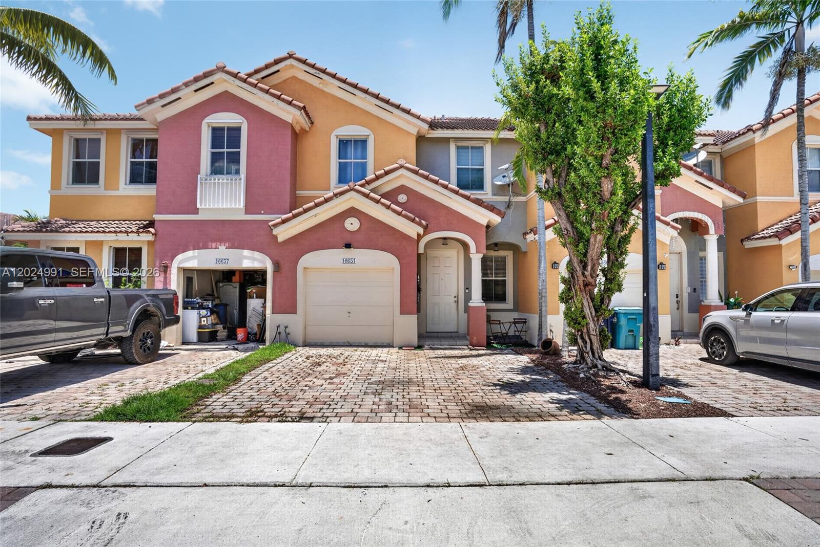 KENDALLAND - Residential