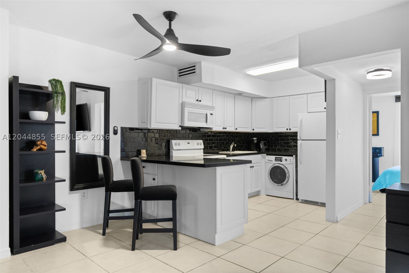 VALIANT HOUSE CONDO - Residential Lease