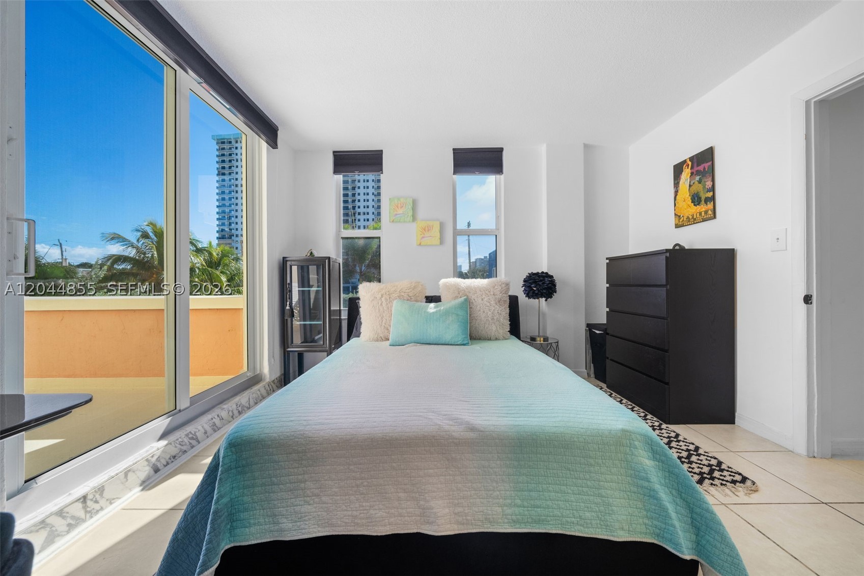 VALIANT HOUSE CONDO - Residential Lease