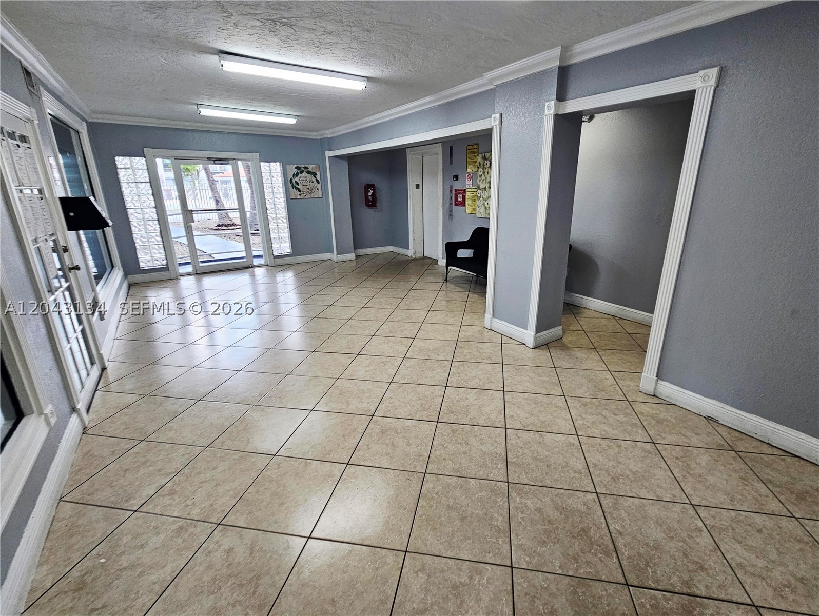 EL SOL CONDO - Residential