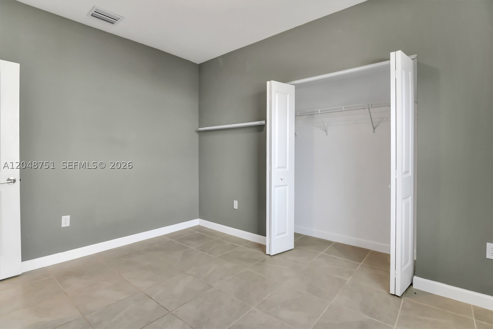 PARADISE PINES - Residential
