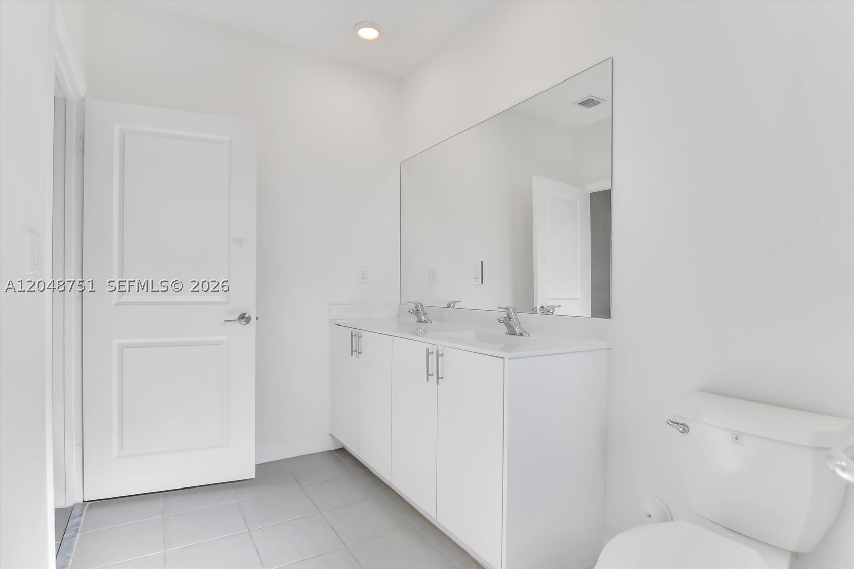 PARADISE PINES - Residential
