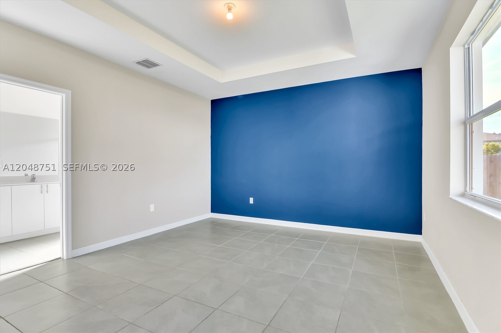PARADISE PINES - Residential