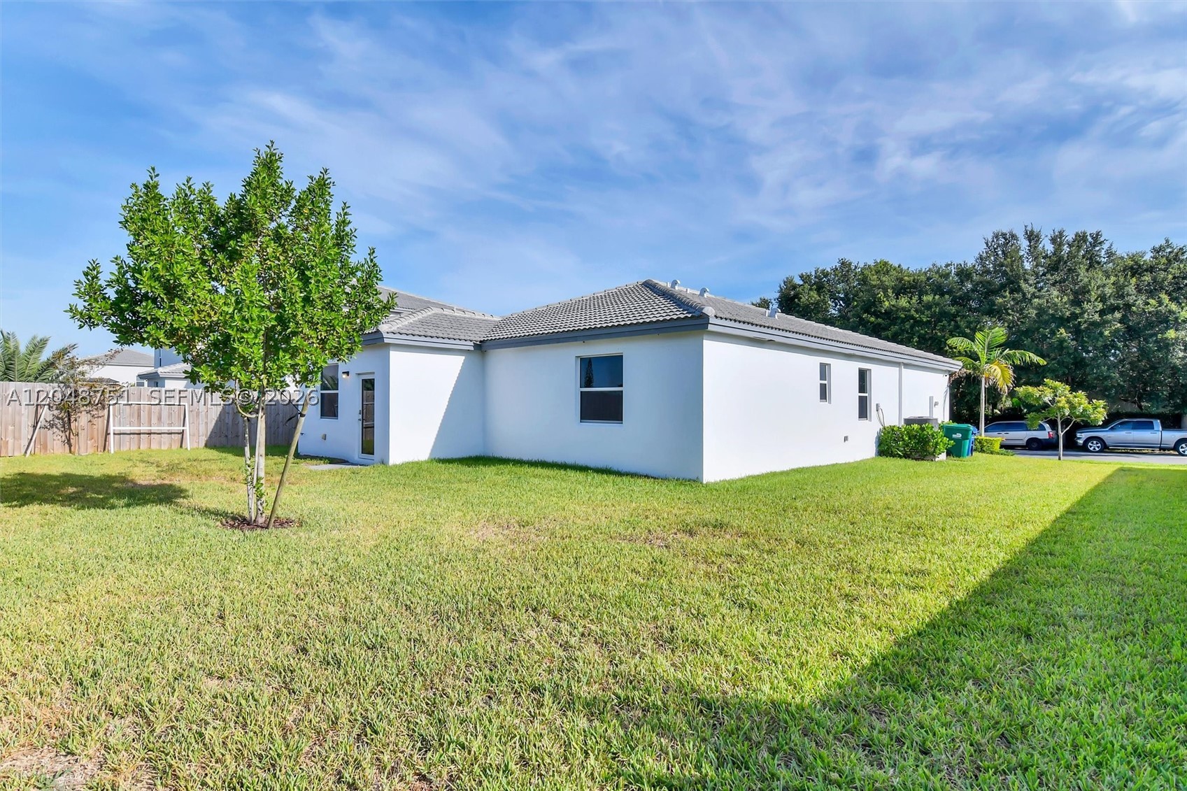 PARADISE PINES - Residential