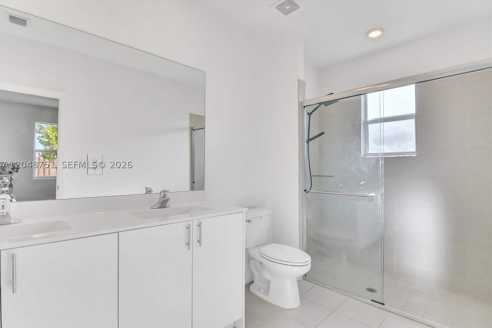 PARADISE PINES - Residential