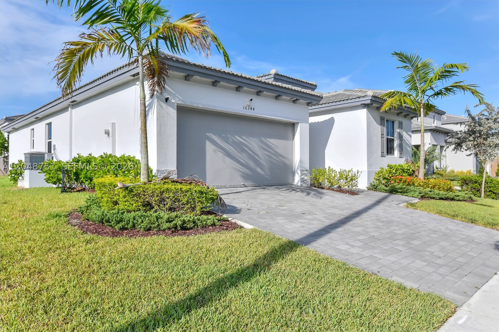PARADISE PINES - Residential
