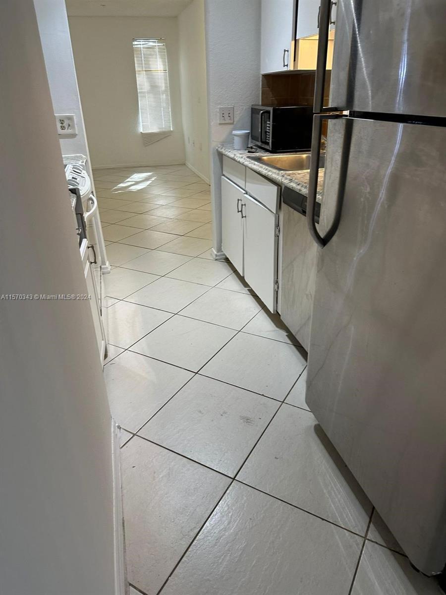BOYNTON LANDINGS CONDO - Residential Lease