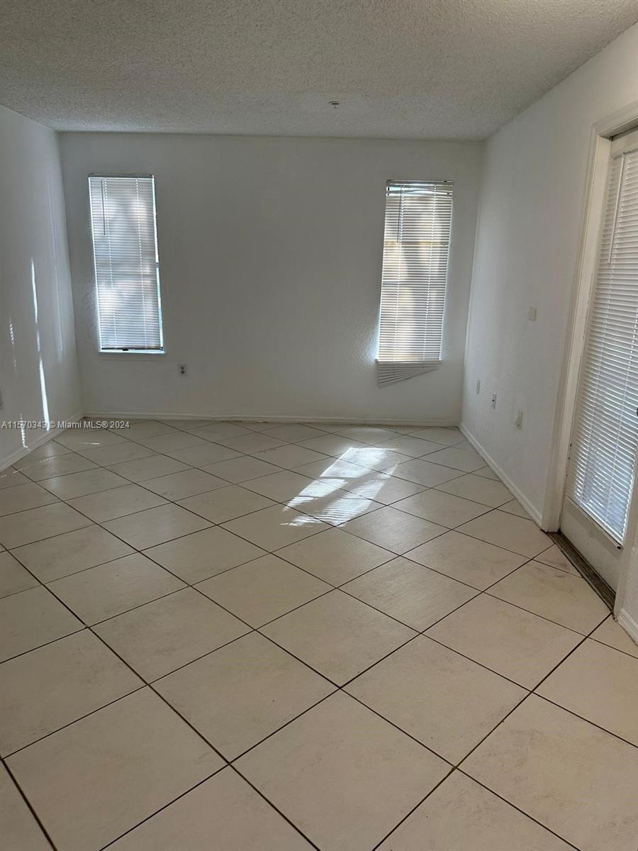 BOYNTON LANDINGS CONDO - Residential Lease