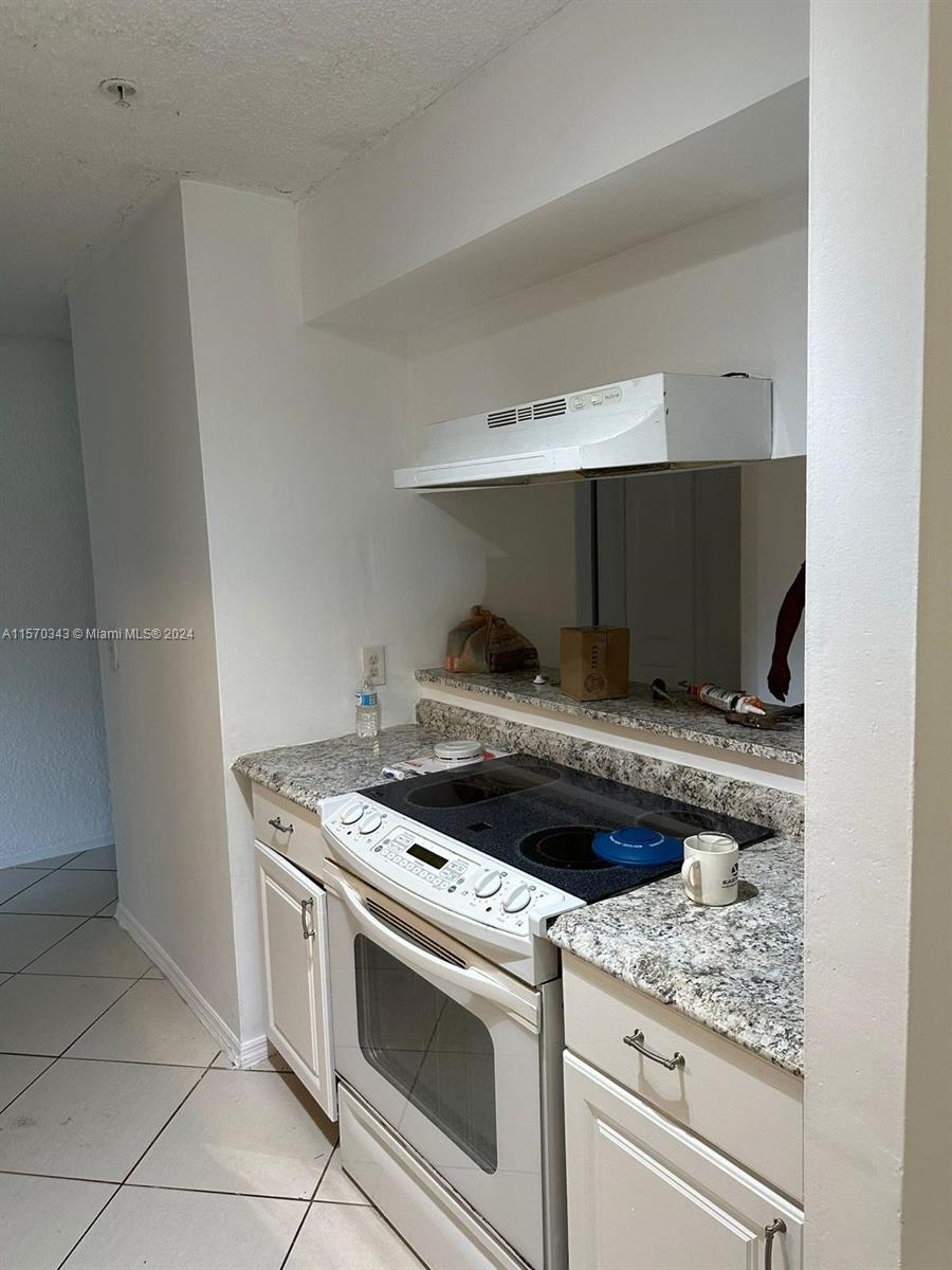 BOYNTON LANDINGS CONDO - Residential Lease