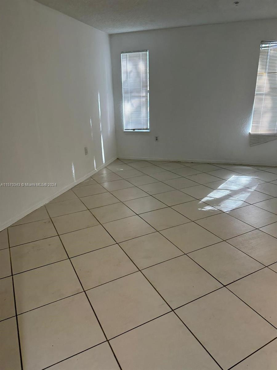 BOYNTON LANDINGS CONDO - Residential Lease