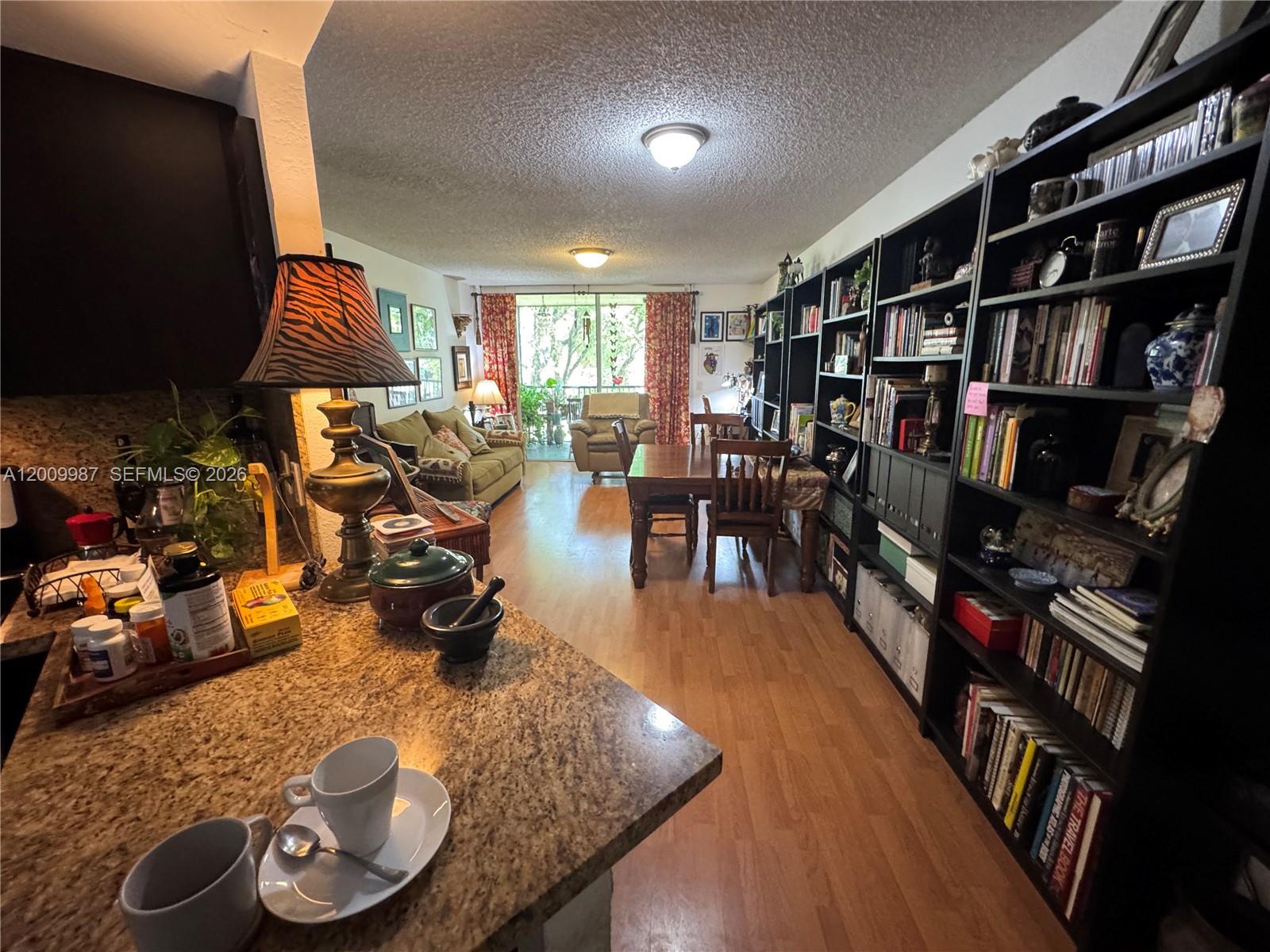 LAS VISTAS AT DORAL CONDO - Residential