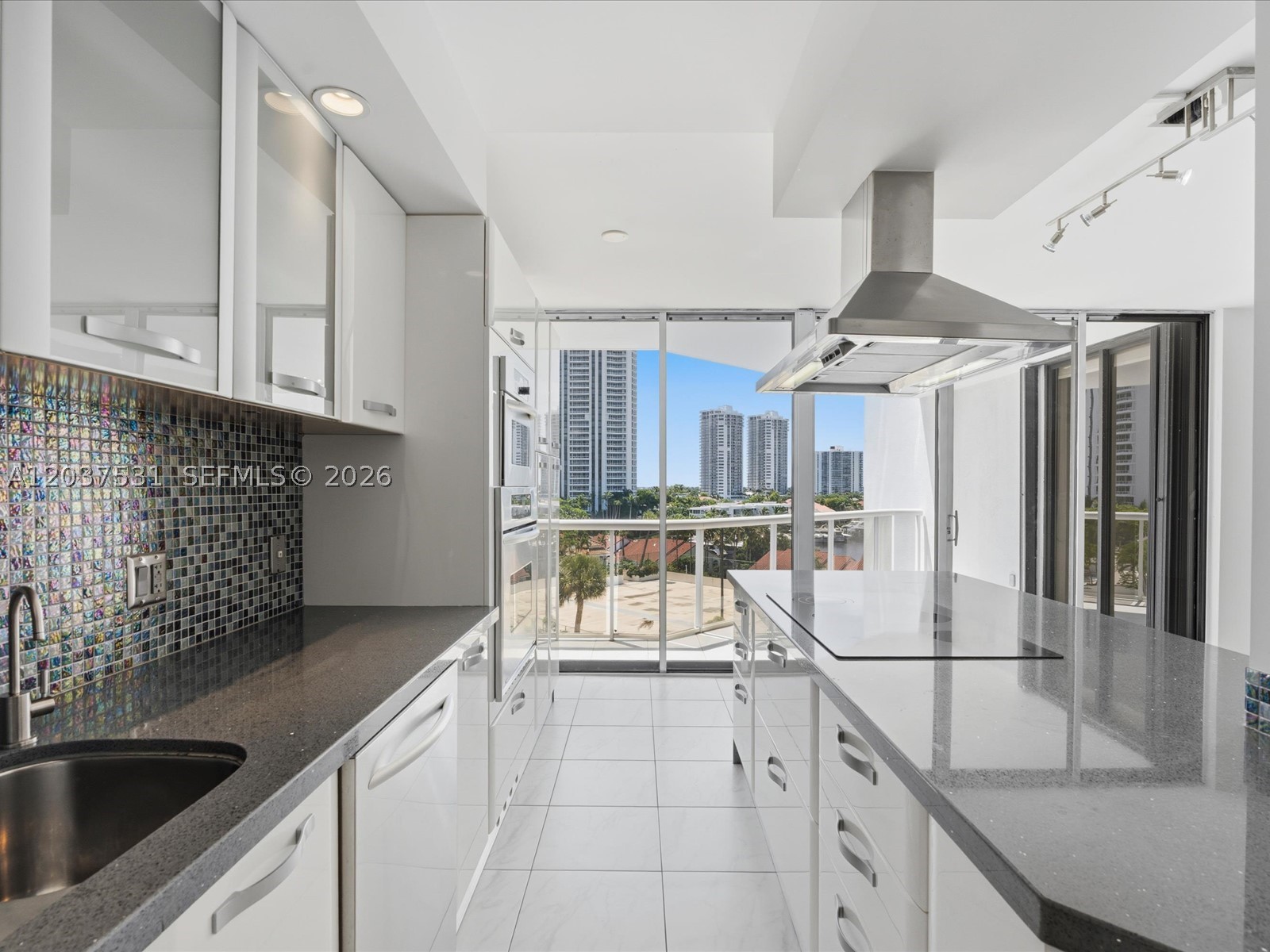 PORTSVIEW AT THE WATERWAYS - Residential